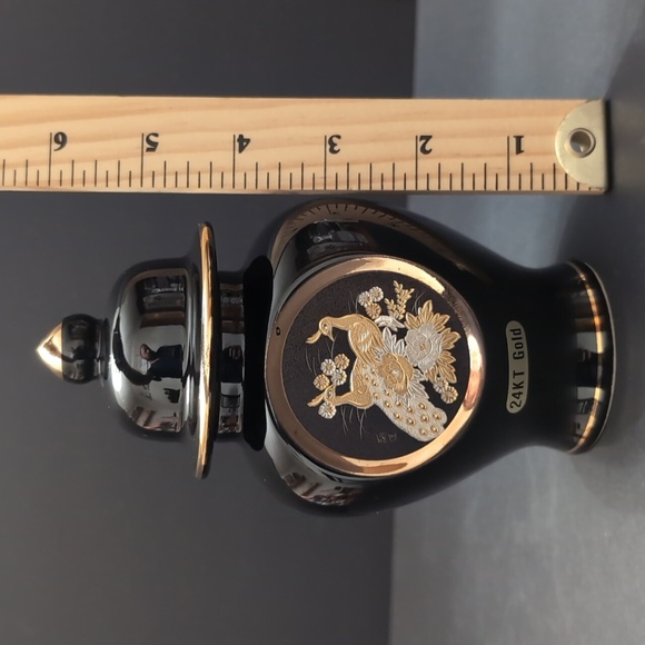 Vintage Japanese Art Of Chokin 24kt Gold Black Porcelain Lidded Jar. - Picture 10 of 11